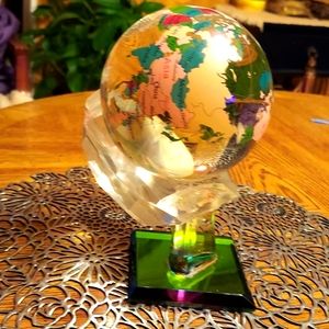 Crystal  🌎 decor